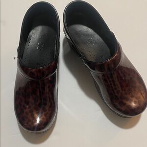 Dansko Brown Leopard Print Mules